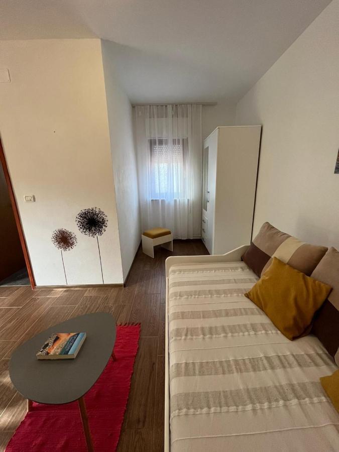 Studio Apartman San 3 Лижнян Екстер'єр фото
